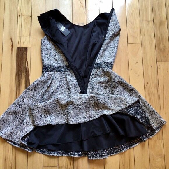 RACHEL ZOE MARLEY BLACK/GRAY METALLIC FLARE DRESS 8 NWT - Picture 15 of 16